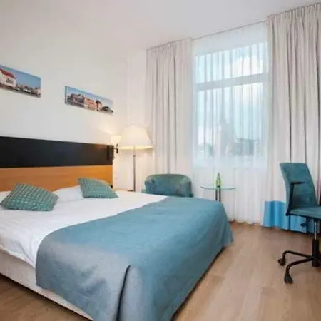 Scandic 4*