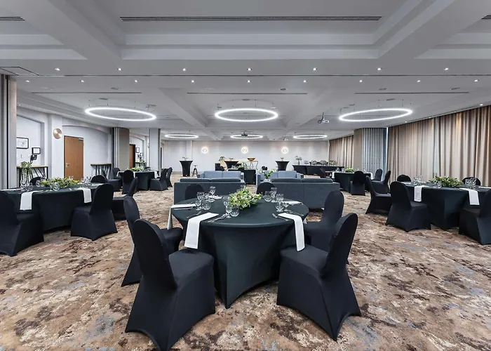 格但斯克斯堪迪克酒店 4*